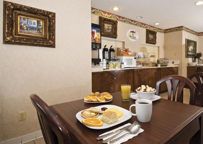 Best Western Plus Lonoke Hotel Restoran fotoğraf